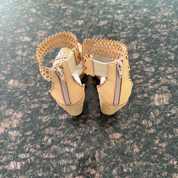 Gently Used Jeffrey Campbell Women's Besante Perforated Wedge Sandal in natural - Picture 2 of 3